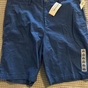 Old Navy Men's Navy Blue Flat Front Chino Shorts
